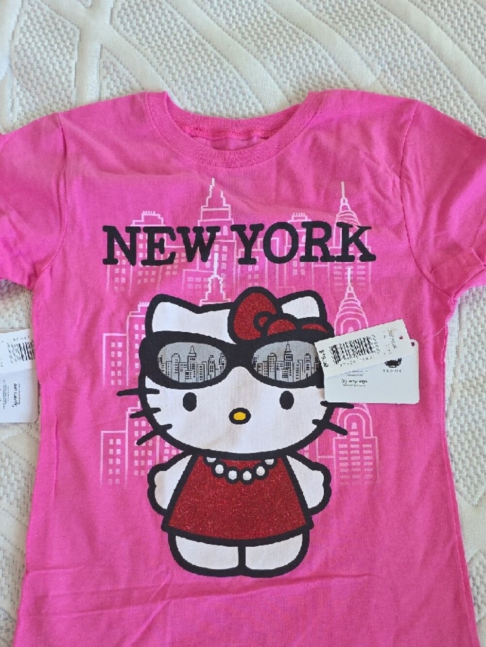 Hello Kitty Pink New York Glitter Graphic Tee For Girls, NWT, Sizes XS, M, or L. - Picture 13 of 13